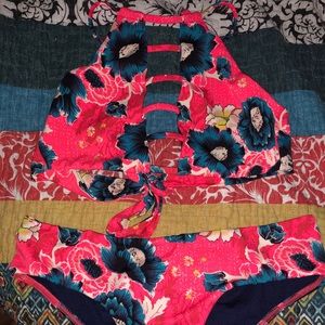 Billabong swimsuit, very good condition
